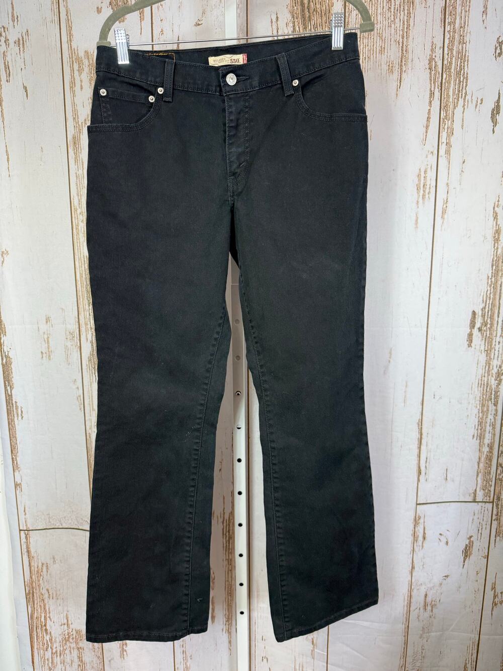Levi's, 550 Relaxed Boot Cut Black Jeans. Size 10M. Pristine condition!